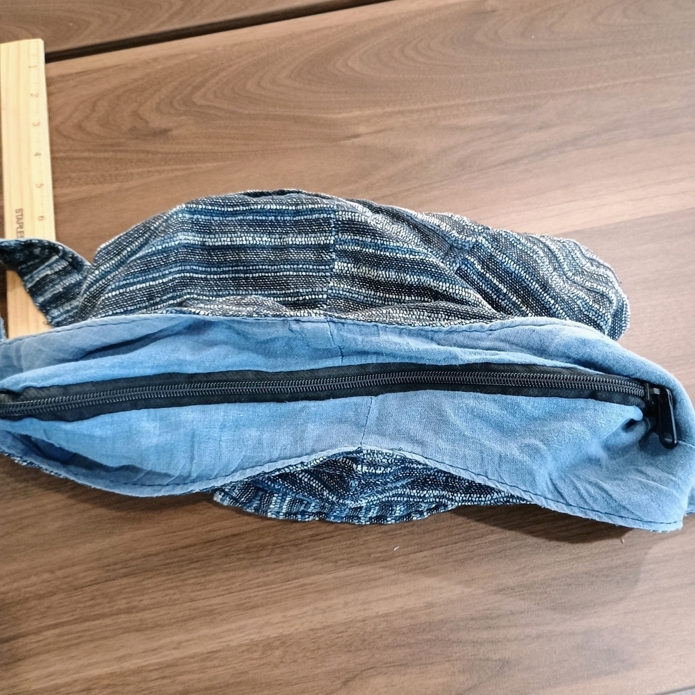 Striped Blue Shoulder Bag - Picture 8 of 8